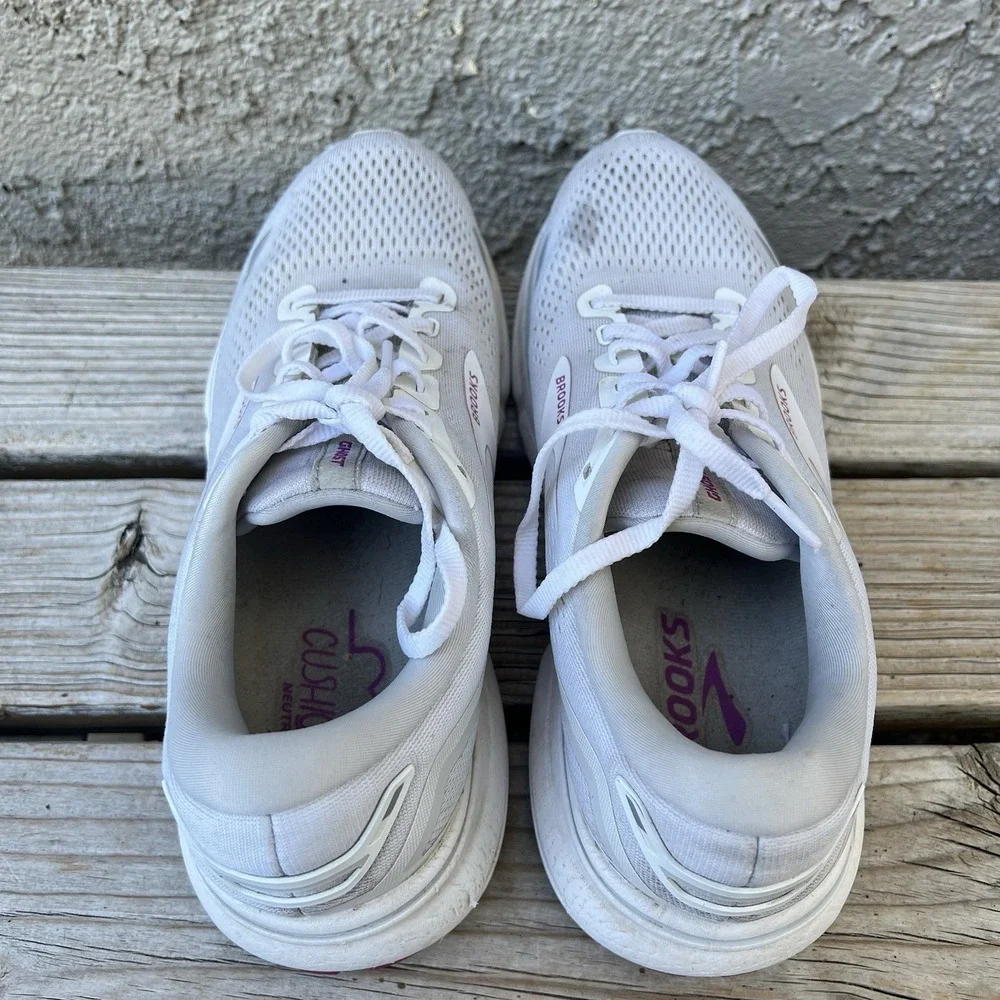 Brooks Shoes‎ Women Size 9 Ghost 15 Sneakers Multicolor Lace Up Sport